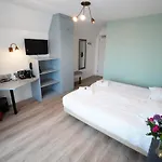 Hotel Den Burg Hotel 3*