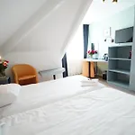 Hotel Den Burg 3*