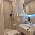 Hotel Hotel Den Burg 3*