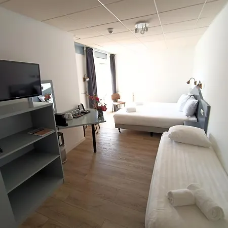 Hotel Den Burg 덴버크