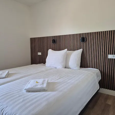 Hotel Hotel Den Burg 3*