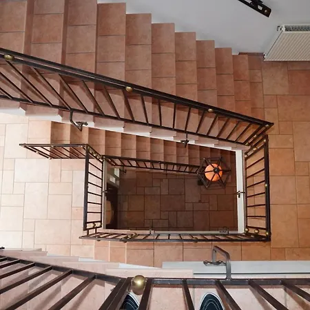 Hotel Den Burg 호텔 덴버크