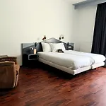Hotel Den Burg 3*