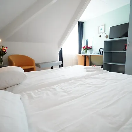 Hotel Den Burg Hotel 3*