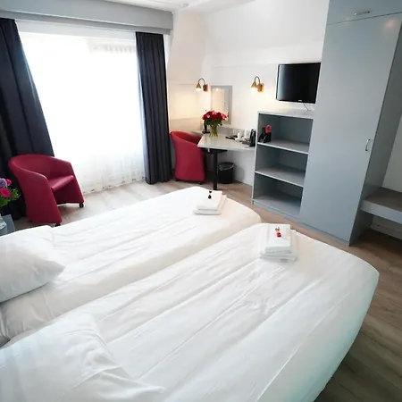 Hotel Hotel Den Burg 3*